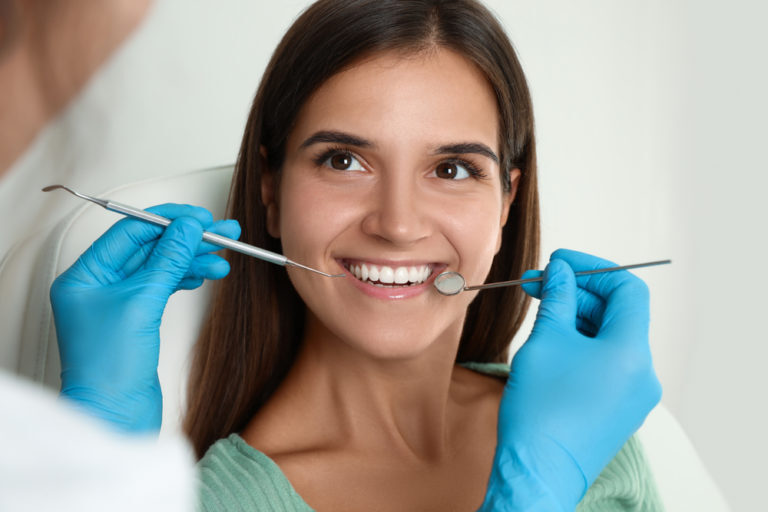 $variable({"type":"content","value":{"name":"site_title","settings":{"before":"Achieve your best smile at ","after":""}}})$